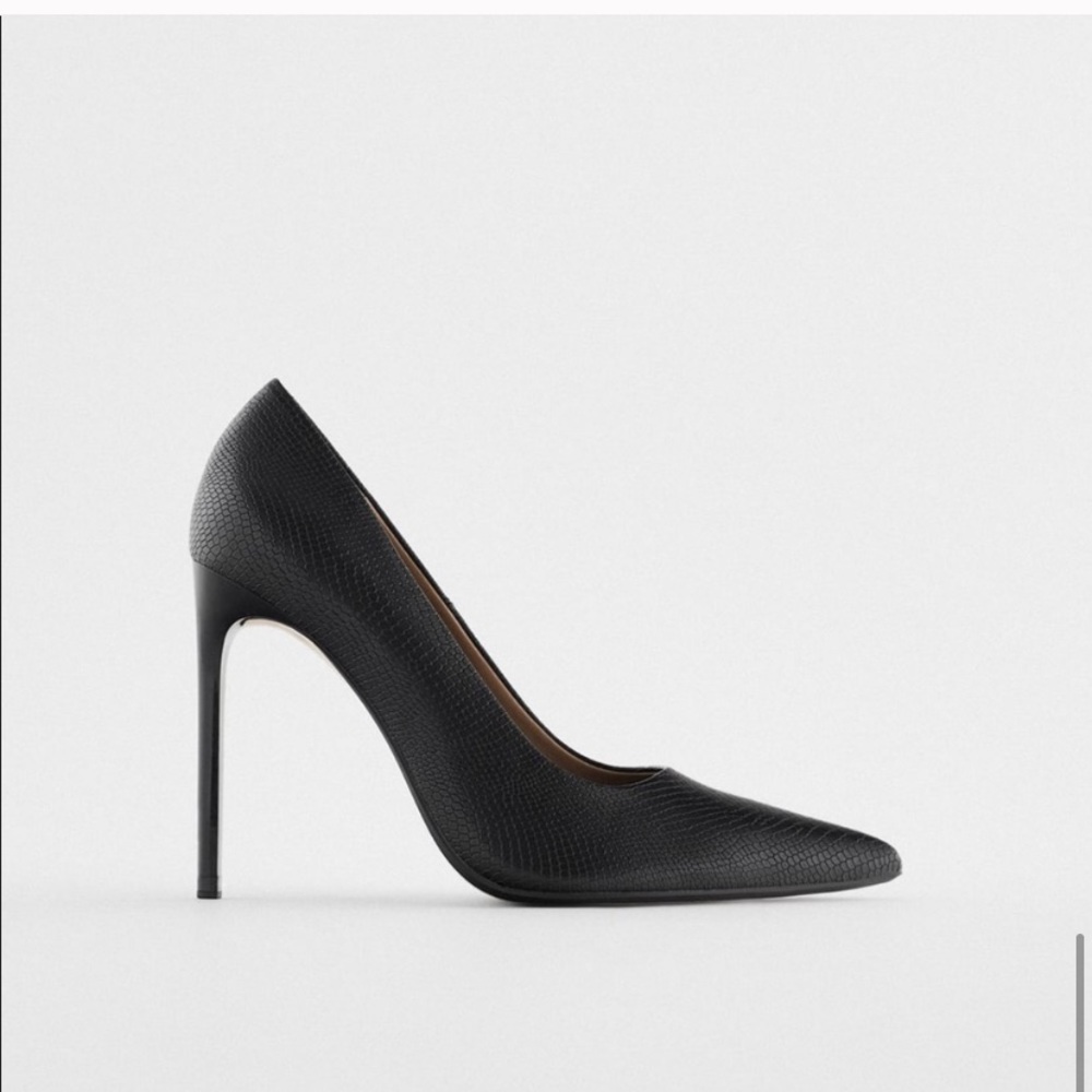 Zara Animal Print Pumps
